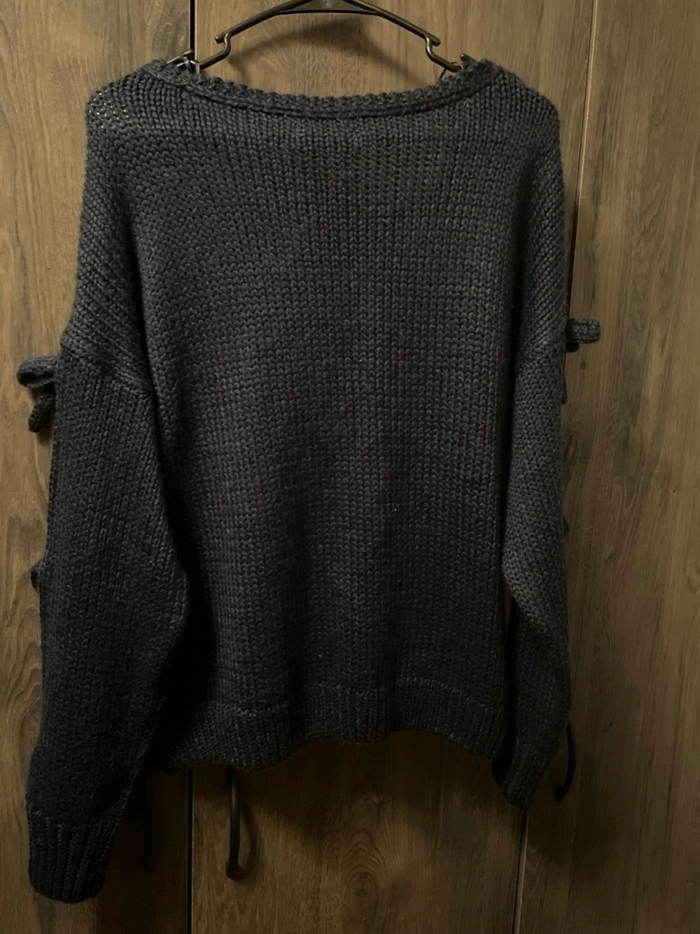 Hollister Navy V-Neck Sweater with Sleeve Ties - Picture 2 of 6